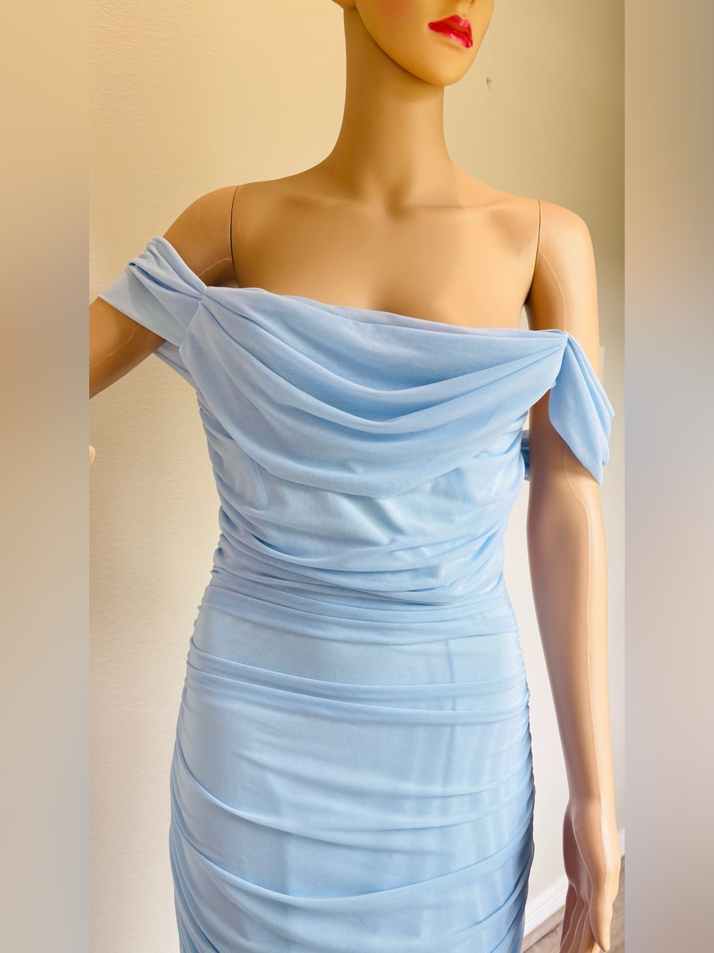 Elegant Off-Shoulder Baby Blue Ruched Evening Dress - Picture 11 of 14